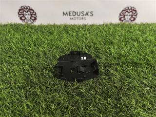 Запчасть кронштейн (крепление) Porsche Macan 2016