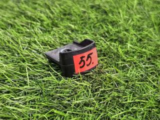 Запчасть опора бампера BMW 5-Series 2019