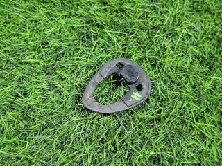 Запчасть накладка ручки левая Hyundai Santa Fe 2019