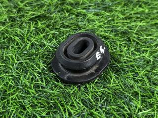 Запчасть подушка радиатора Volkswagen Tiguan 2021