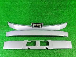 Решетка TOYOTA NOAH контрактная Решетка TOYOTA NOAH
