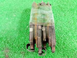 Тормозные колодки переднее TOYOTA NOAH ZRR70 3ZRFAE Тормозные колодки переднее TOYOTA NOAH ZRR70 3ZRFAE
