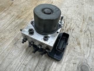 Запчасть блок abs TOYOTA ESQUIRE