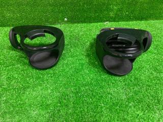 Подстаканник TOYOTA PRIUS контрактная Подстаканник TOYOTA PRIUS