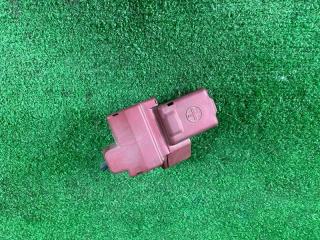 Запчасть клемма передняя TOYOTA PROBOX