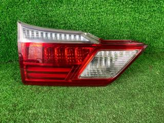 Вставка между стопов задняя правая HONDA GRACE
