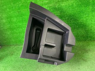 Обшивка багажника задняя левая TOYOTA HARRIER контрактная Обшивка багажника задняя левая TOYOTA HARRIER