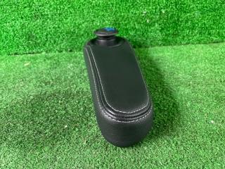 Подлокотник передний правый HONDA STEPWGN RP1 L15B Подлокотник передний правый HONDA STEPWGN RP1 L15B