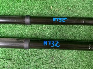 Амортизатор багажника NISSAN X-TRAIL HNT32 MR20DD Амортизатор багажника NISSAN X-TRAIL HNT32 MR20DD