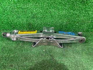 Домкрат HONDA STEPWGN