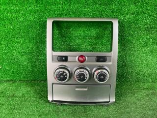 Консоль магнитофона MITSUBISHI DELICA D:5