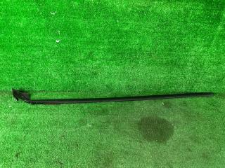 Молдинг лобового стекла левый TOYOTA ALPHARD