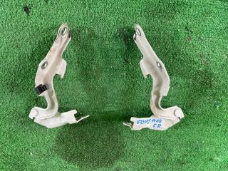 Петля капота TOYOTA CROWN MAJESTA контрактная Петля капота TOYOTA CROWN MAJESTA