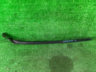 Молдинг лобового стекла левый TOYOTA CROWN