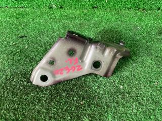 Крепление крыла переднее левое TOYOTA WISH контрактная Крепление крыла переднее левое TOYOTA WISH