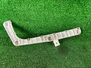 Крепление бампера заднее правое MITSUBISHI DELICA D:5