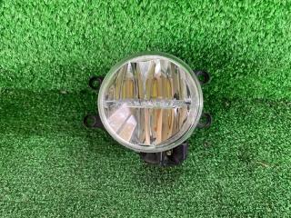 Запчасть туманка передняя правая TOYOTA C-HR