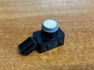 Запчасть датчик парктроника Toyota Yaris