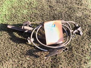 Запчасть датчик abs передний левый TOYOTA HARRIER