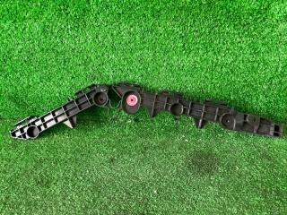 Запчасть крепление бампера заднее правое TOYOTA RAV4