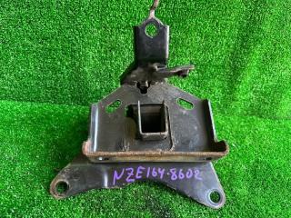 Подушка двигателя левая TOYOTA COROLLA AXIO