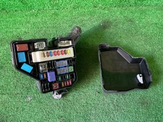 Блок предохранителей TOYOTA COROLLA AXIO