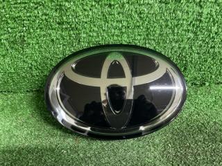 Запчасть эмблема решетки радиатора Toyota Hilux