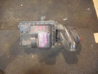 Корпус воздушного фильтра MAZDA DEMIO DW3W B3E 241 2 ракурс