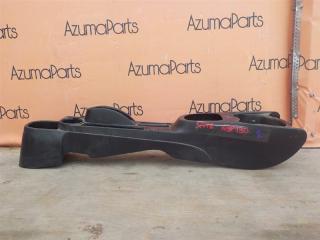 Бардачок между сиденьями TOYOTA VITZ NSP130 1 3 ракурс