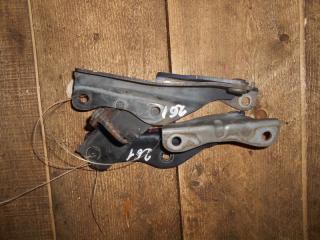 Петля капота SUBARU LEGACY BH5 EJ20 261 1 ракурс