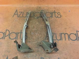 Петля капота NISSAN ELGRAND ME51 VQ25DE 1073 1 ракурс