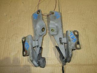 Петля капота NISSAN CEFIRO A33 VQ20DE 488 1 ракурс