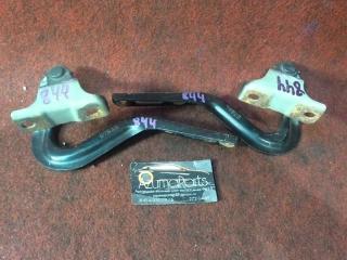 Петля капота HONDA STEPWGN RF3 K20A 844 1 ракурс