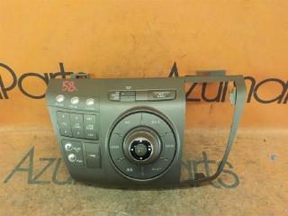Консоль магнитофона HONDA ELYSION RR3 58 1 ракурс