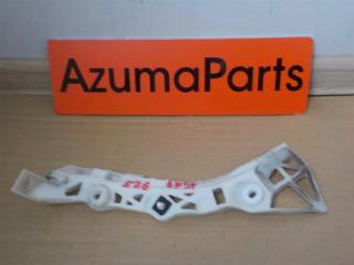 Крепление бампера левое заднее MAZDA AXELA BK5P 526 1 ракурс