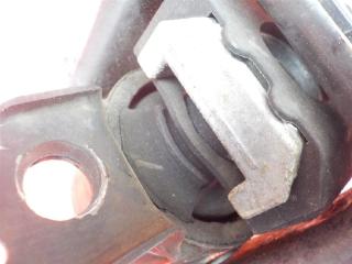 Подушка двигателя правая передняя TOYOTA SIENTA NCP81G 1NZFE 2499 2 ракурс