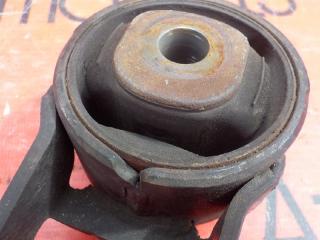 Подушка двигателя задняя TOYOTA RACTIS NCP100 1NZFE 2565 1 ракурс Подушка двигателя задняя TOYOTA RACTIS NCP100 1NZFE 2565 1 ракурс