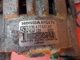 Генератор HONDA ZEST JE1 P07A 350 3 ракурс