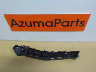 Крепление бампера правое заднее TOYOTA YARIS CROSS MXPB10 820 2 ракурс