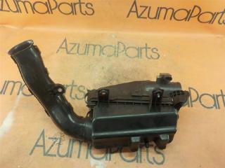 Корпус воздушного фильтра TOYOTA VITZ NSP130 569 1 ракурс