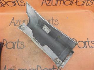 Планка под стоп левая TOYOTA NOAH ZRR80G 13 1 ракурс