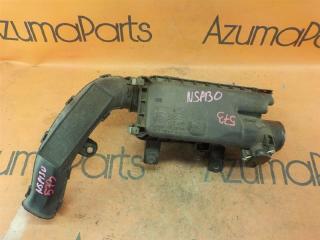 Корпус воздушного фильтра TOYOTA VITZ NSP130 573 2 ракурс