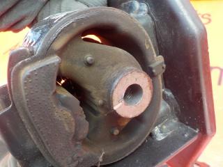 Подушка двигателя левая передняя TOYOTA VITZ NSP135 2792 3 ракурс