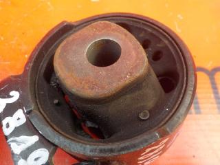 Подушка двигателя задняя TOYOTA RACTIS NCP100 2819 1 ракурс Подушка двигателя задняя TOYOTA RACTIS NCP100 2819 1 ракурс