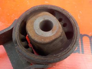 Подушка двигателя задняя TOYOTA VITZ KSP90 2823 2 ракурс