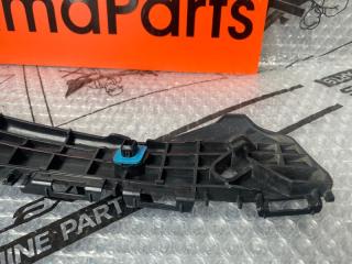 Крепление бампера правое заднее TOYOTA VITZ NSP130 52575-52171 5 ракурс