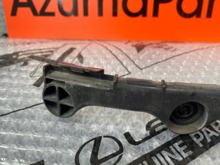 Крепление бампера левое заднее TOYOTA SIENTA NCP81G 52156-52060 2 ракурс Крепление бампера левое заднее TOYOTA SIENTA NCP81G 52156-52060 2 ракурс