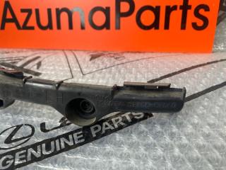 Крепление бампера левое заднее TOYOTA SIENTA NCP81G 52156-52060 3 ракурс Крепление бампера левое заднее TOYOTA SIENTA NCP81G 52156-52060 3 ракурс