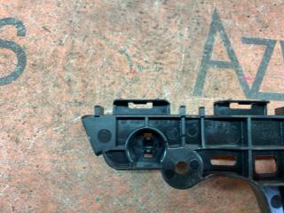 Крепление бампера правое переднее TOYOTA COROLLA CROSS ZSG10 52535-16050 2 ракурс