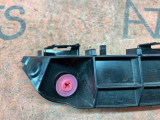 Крепление бампера левое переднее TOYOTA AQUA MXPK10 52536-52220 2 ракурс